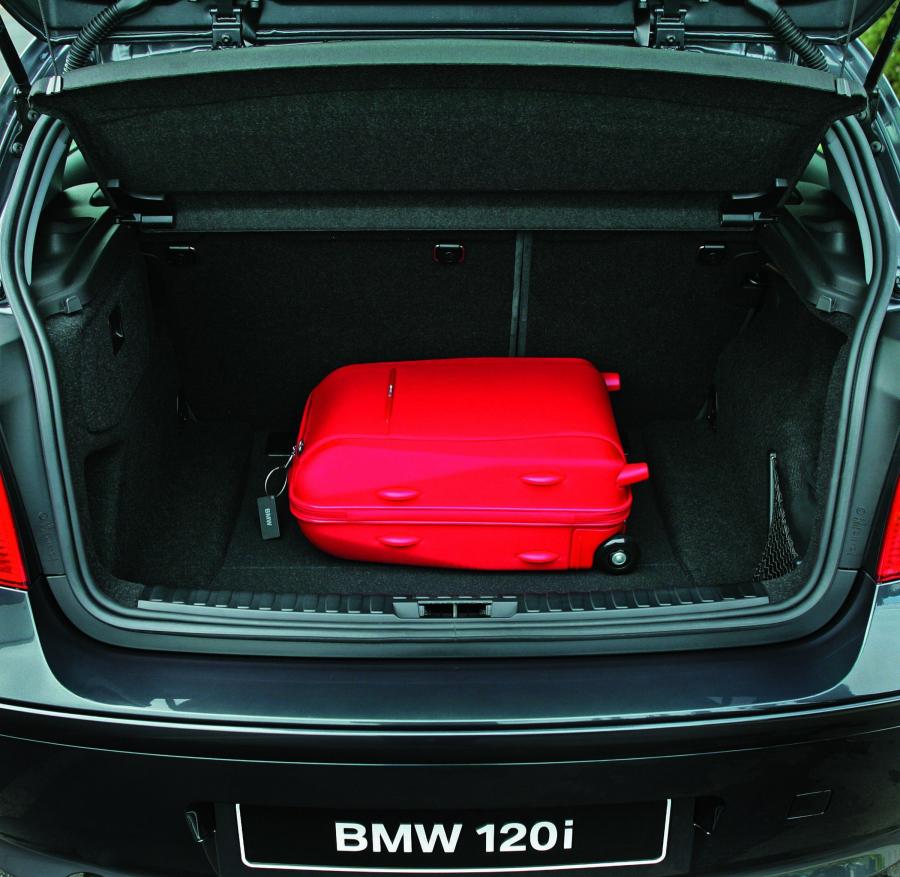  BMW 1-Series 5-Door 2005 года  (фото 87 из 187)